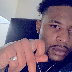 Meet your Posher, Ashton